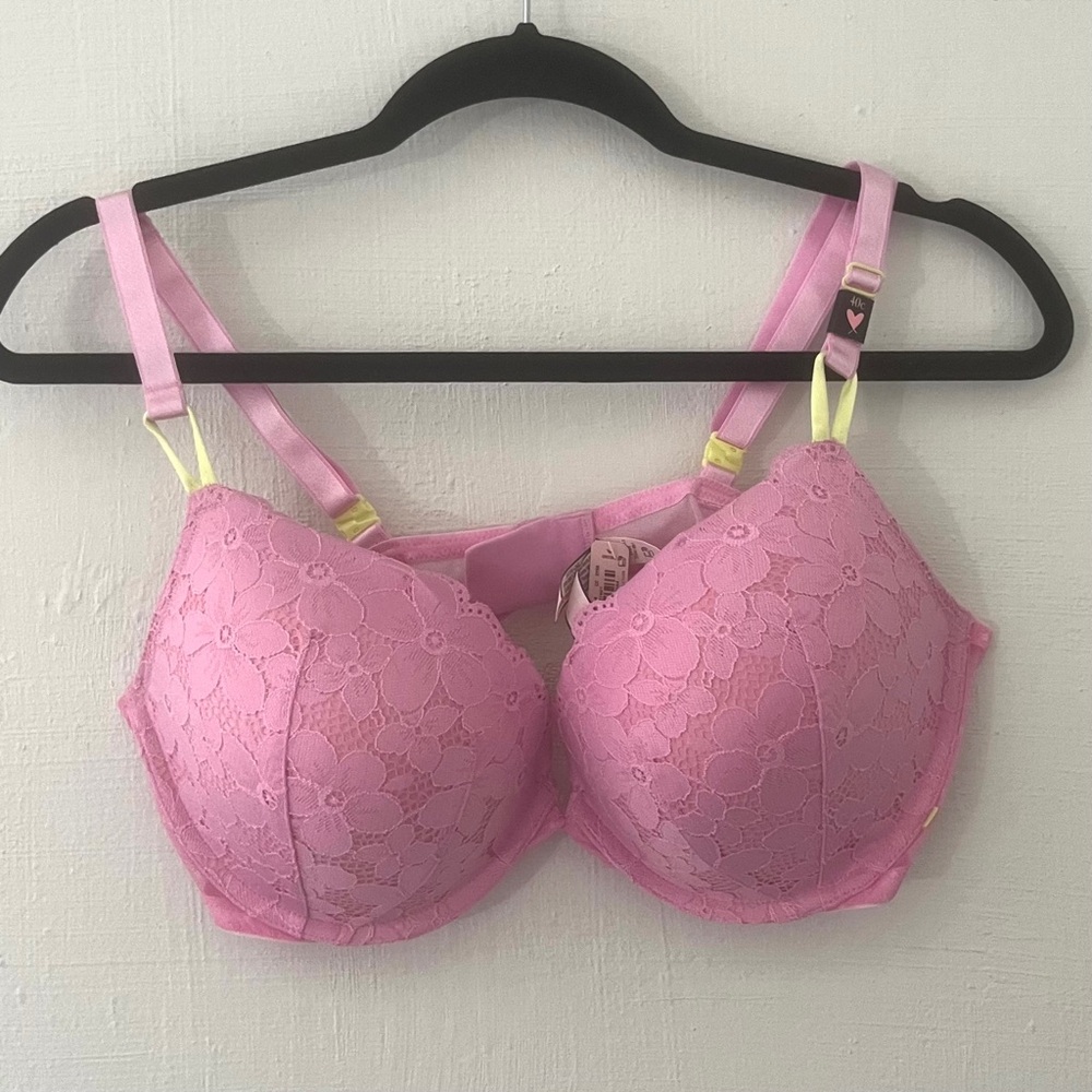 Victoria’s Secret Pink Lace Push-Up Bra - 40C